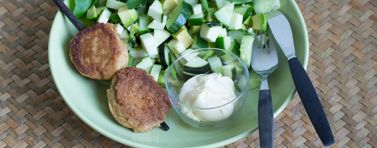 tonfiskkakor-sallad