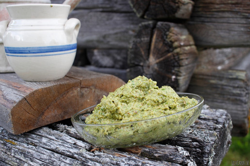Lökpesto