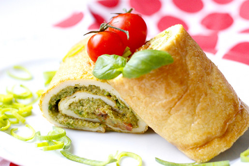 Omelettwrap med broccolihummus